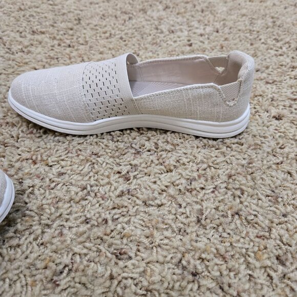 NWOT Clarks Cloudsteppers Canvas Slip-Ons Breeze Step Natural Size 6 - Picture 7 of 9